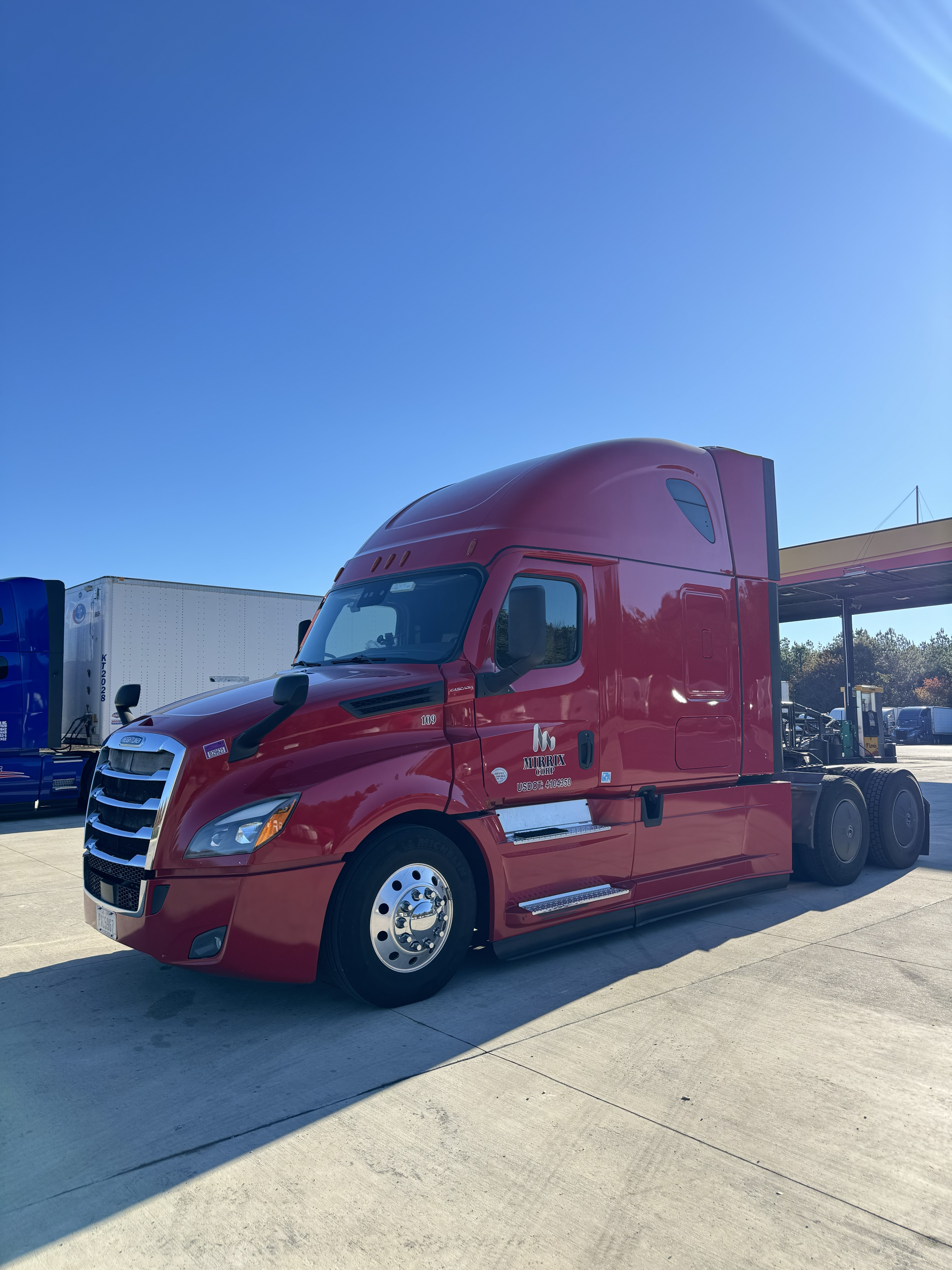 Mirrix Truck on Highway